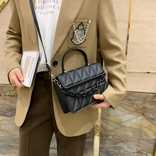 Ha8026040ee6d4b43bc33068ff9536700t